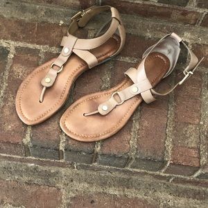 Women’s brown leather sandals